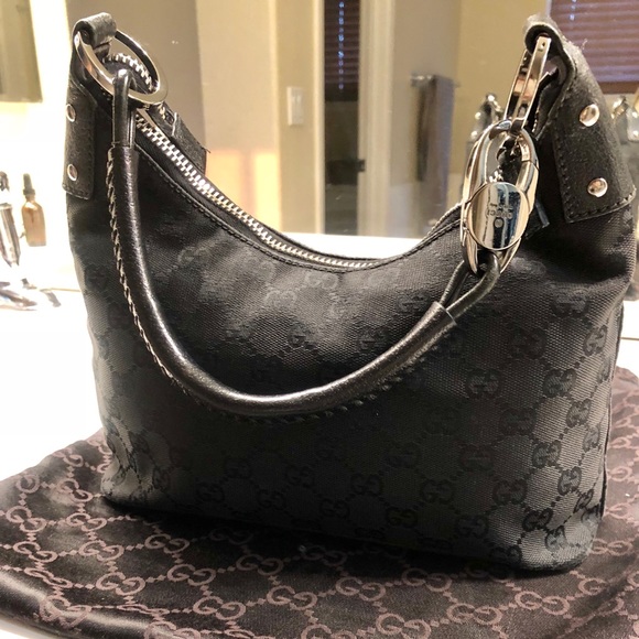 Gucci Handbags - Authentic Gucci Handbag